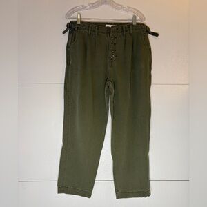 DownEast Women's Olive Cropped Pants Size‎ Large